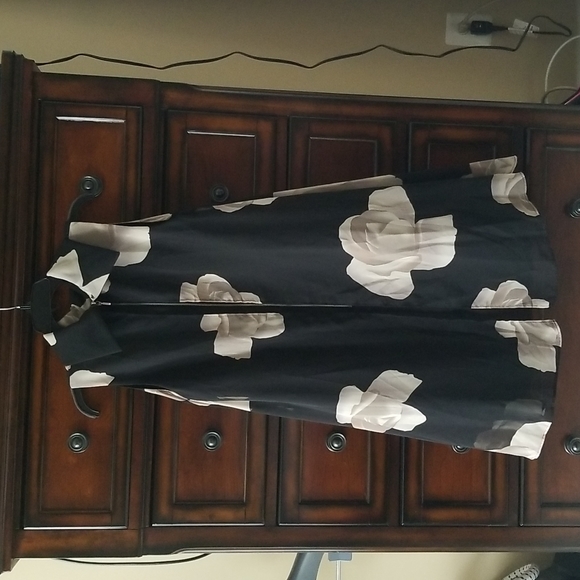 Perceptions dress - Picture 2 of 4